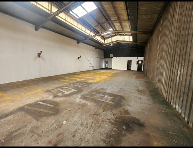 285M² WAREHOUSE TO LET IN WADEVILLE